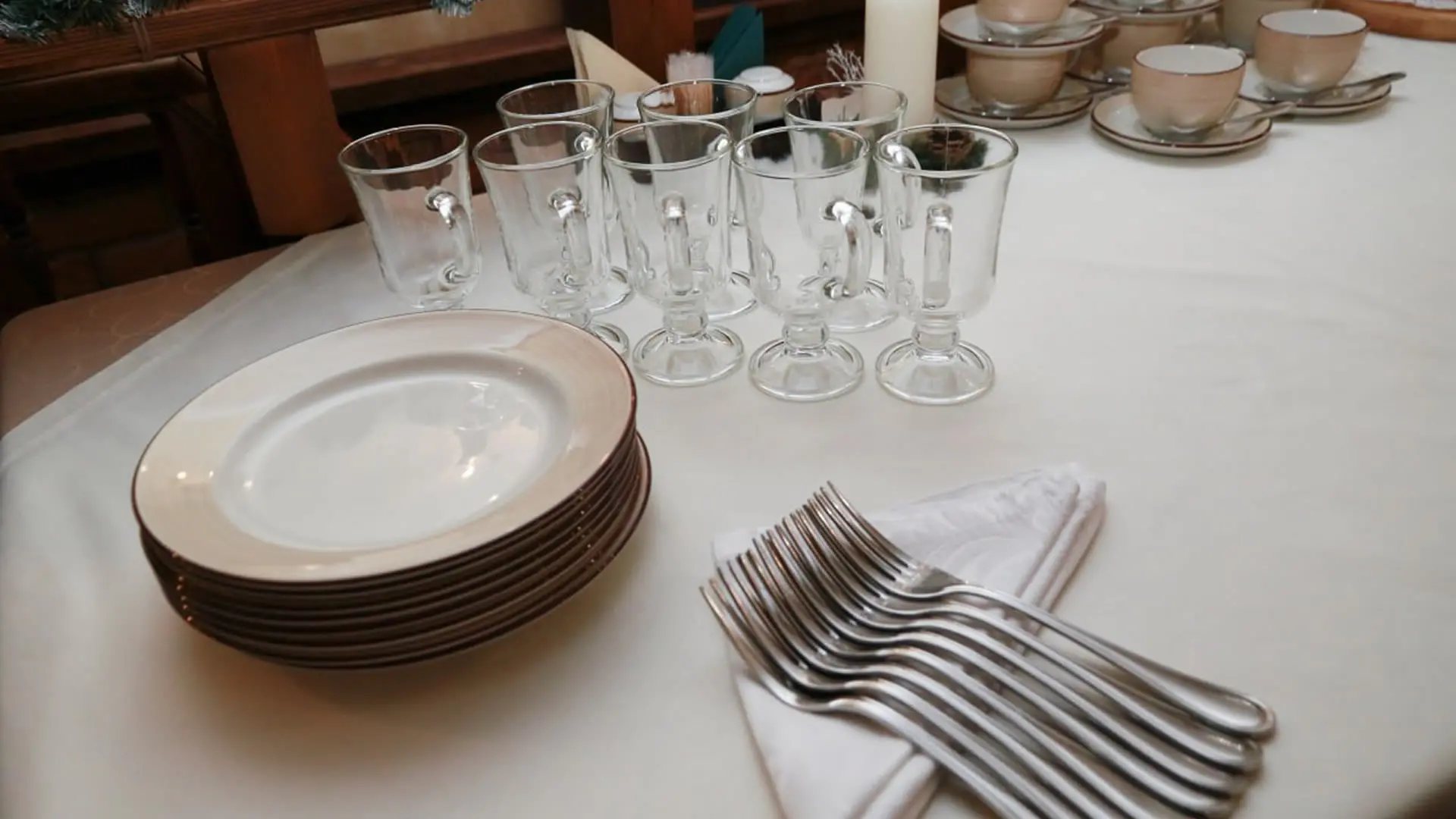 Гастрономическая <br> жемчужина Алтая <br> Кафе